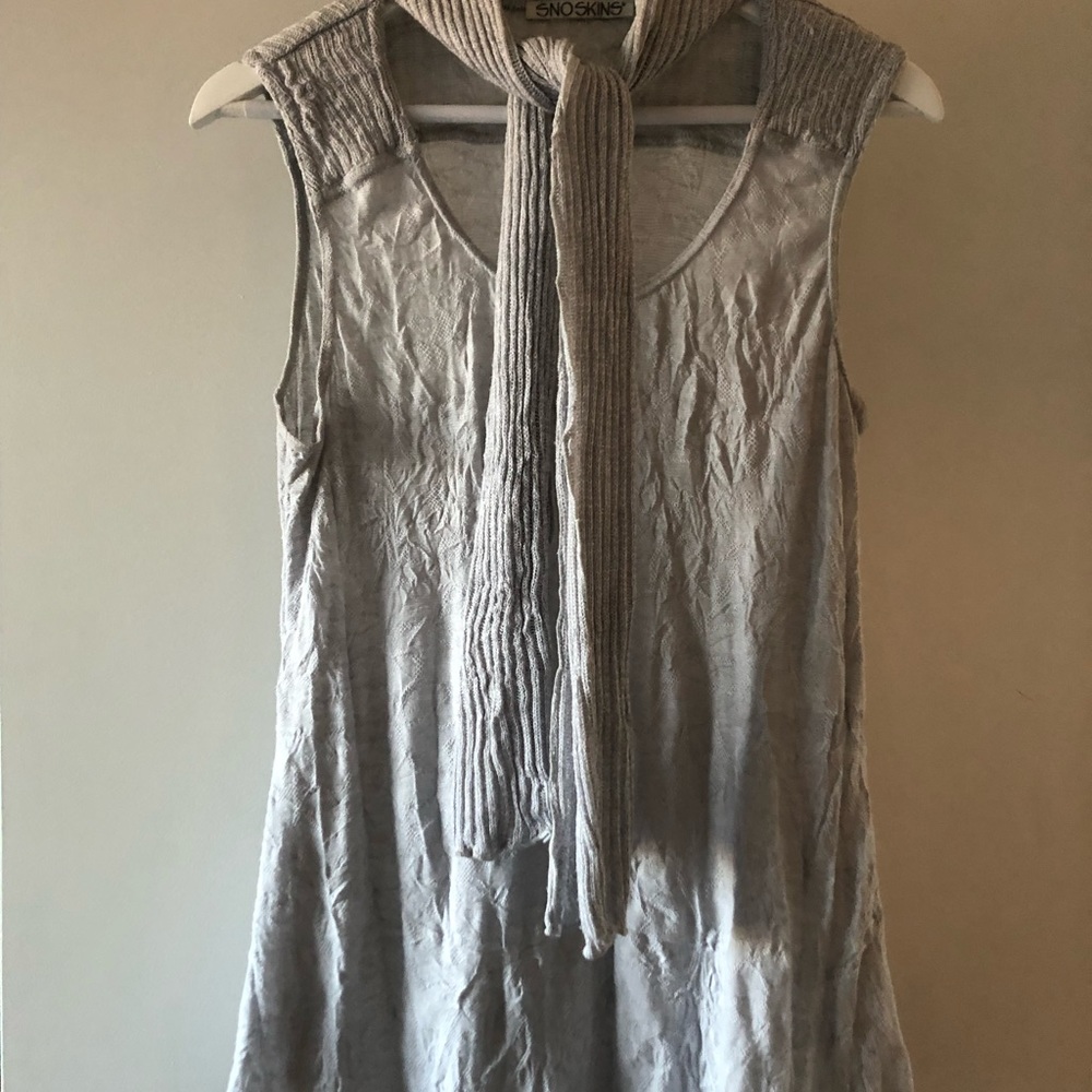 Sno Skins tunic top